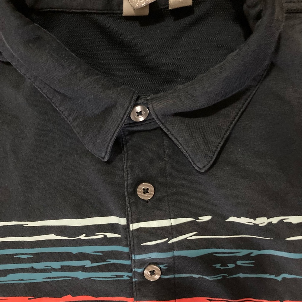 Ashworth Men’s Large Golf Shirt Navy/Light blue Stripes, 3 Button, Athletic fit